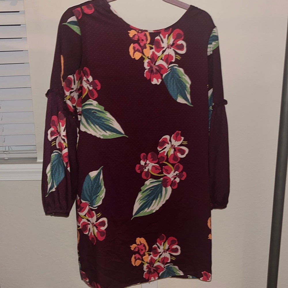 Cute floral Loft dress!